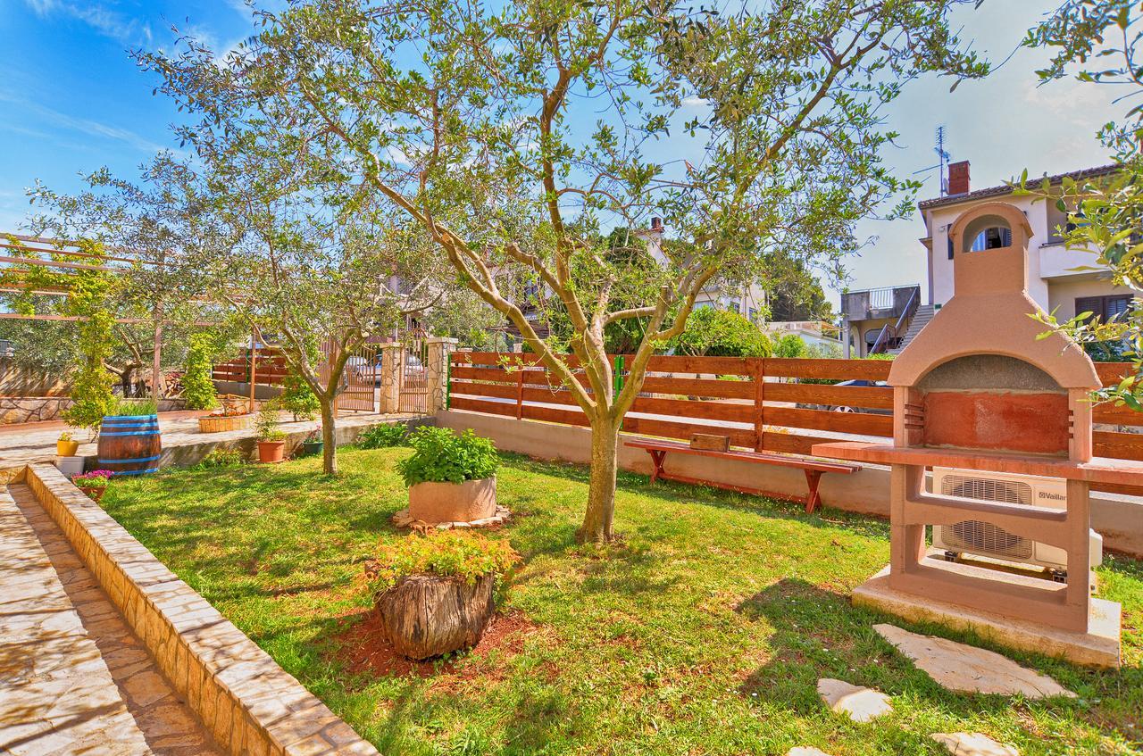 Apartments Chiara 877 Pula Zewnętrze zdjęcie